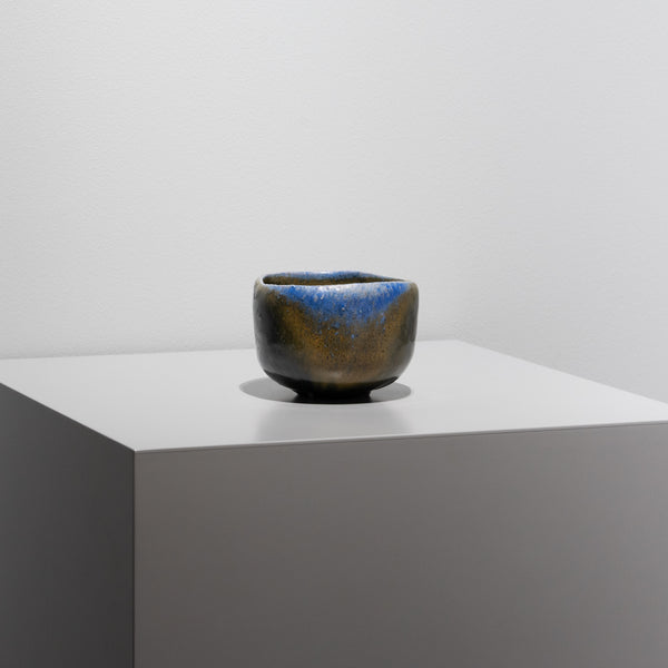 <tc>Ryotaro Kato / Ruri-Kuro Style (Azure Black) Tea Bowl</tc>