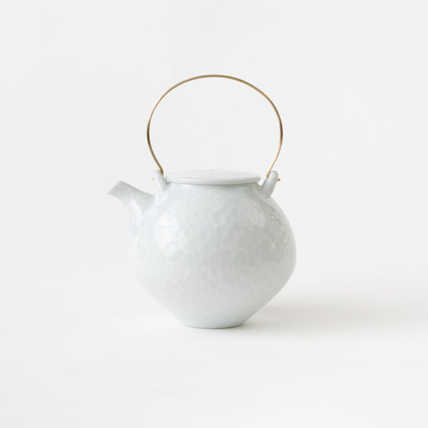 <transcy>White Hammered Pattern (Lime) Tea Pot (L)</transcy>