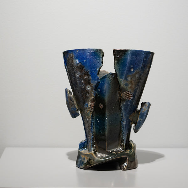 <tc>Takashi Baba / Yohen Blue Flower Vase</tc>