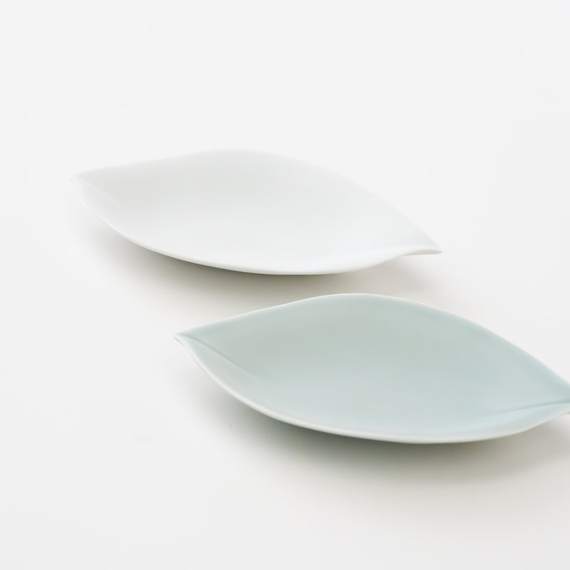 <transcy>Leaf Plate / Matte White</transcy>