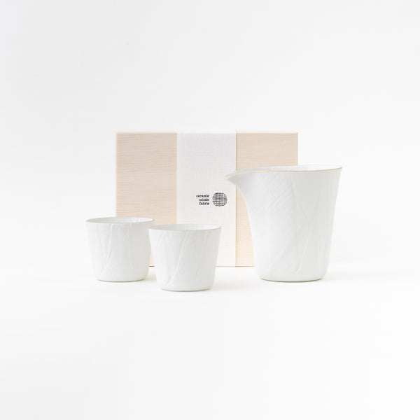 <transcy>Ceramic Mimic Fabric / Sake Set</transcy>