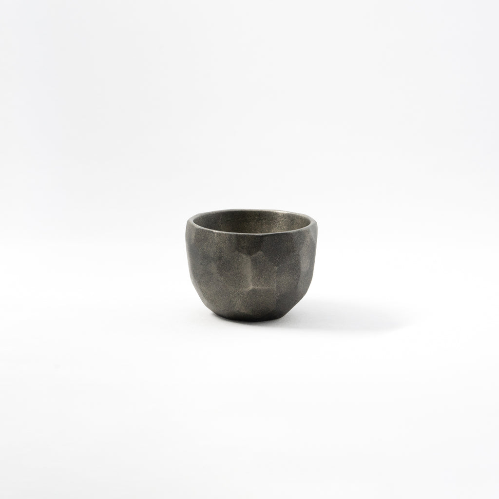 Takao Togashi / Shibuichi-nuri Sake Cup with Faceted Sides – HULS