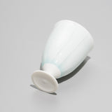 <transcy>Hiroshi Taruta / Swayed Sake cup with stem</transcy>