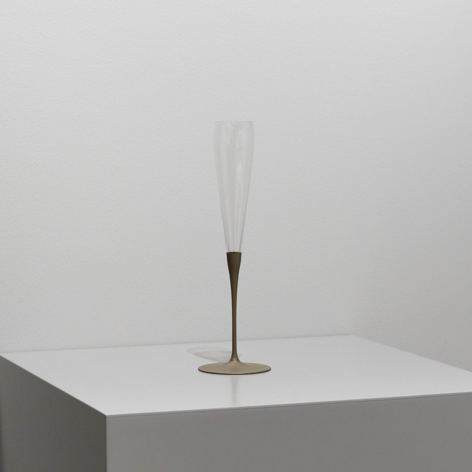 たおやか シャンパングラスセット – HULS GALLERY TOKYO | 現代