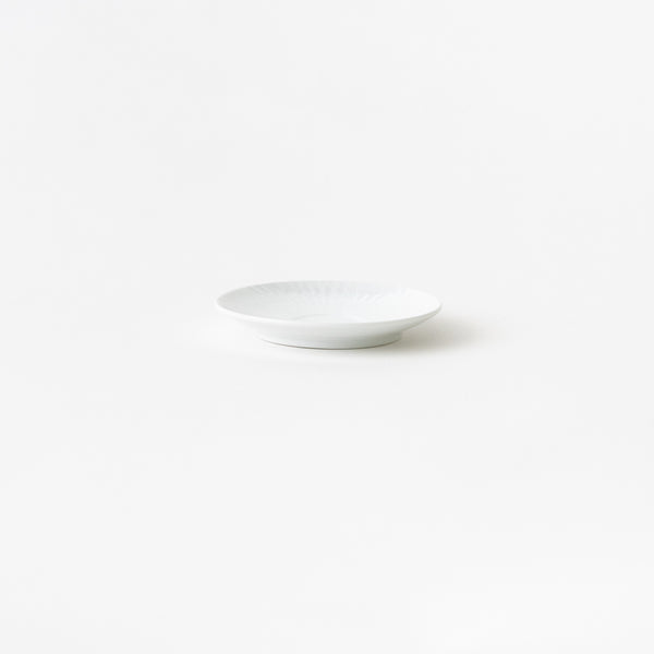 白磁（石灰）飛び鉋 三寸平小皿