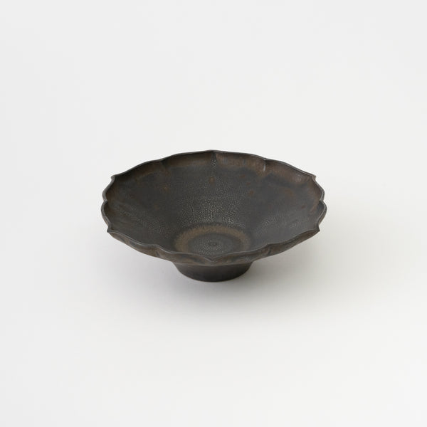 小鉢 朝顔小鉢 山本英樹　3枚セット 山本英樹 / 玄釉 朝顔鉢（小） – HULS GALLERY TOKYO | 現代工芸ギャラリー
