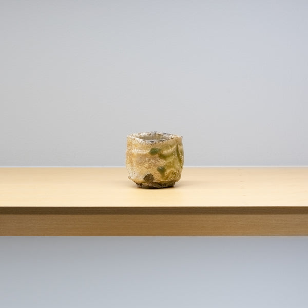 谷本貴　伊賀ぐい呑　箱付 谷本貴 / 伊賀ぐい呑（一点物） – HULS GALLERY TOKYO | 現代