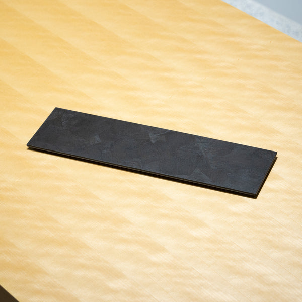 <tc>Takao Togashi / Rectangle Plate in Brush Pattern S (Black)</tc>
