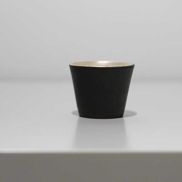 <tc>Seiji Ito / Black Tall Tea Cup</tc>
